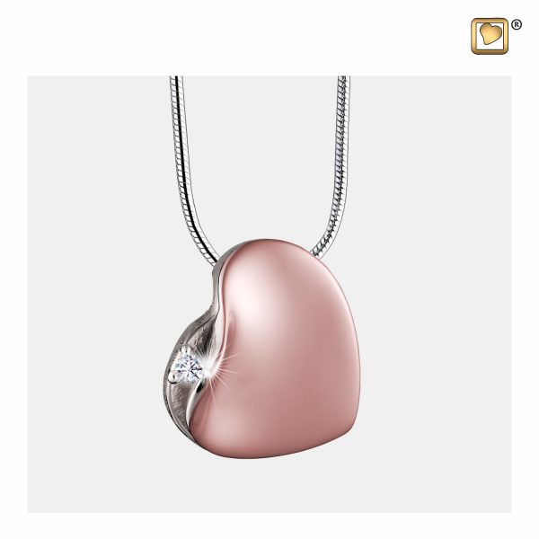 PD1530 - Leaning Heart - Pendant